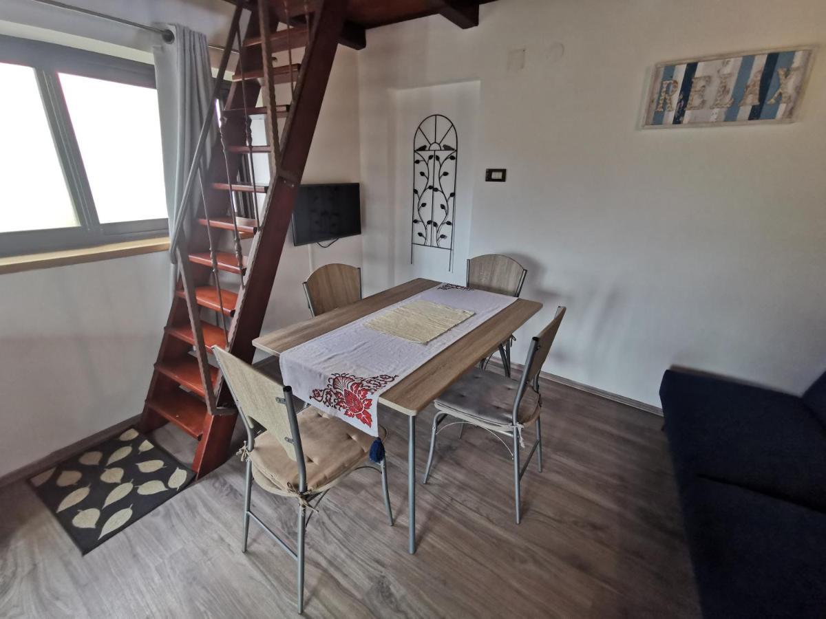 Apartments Divina Rovinj Bagian luar foto