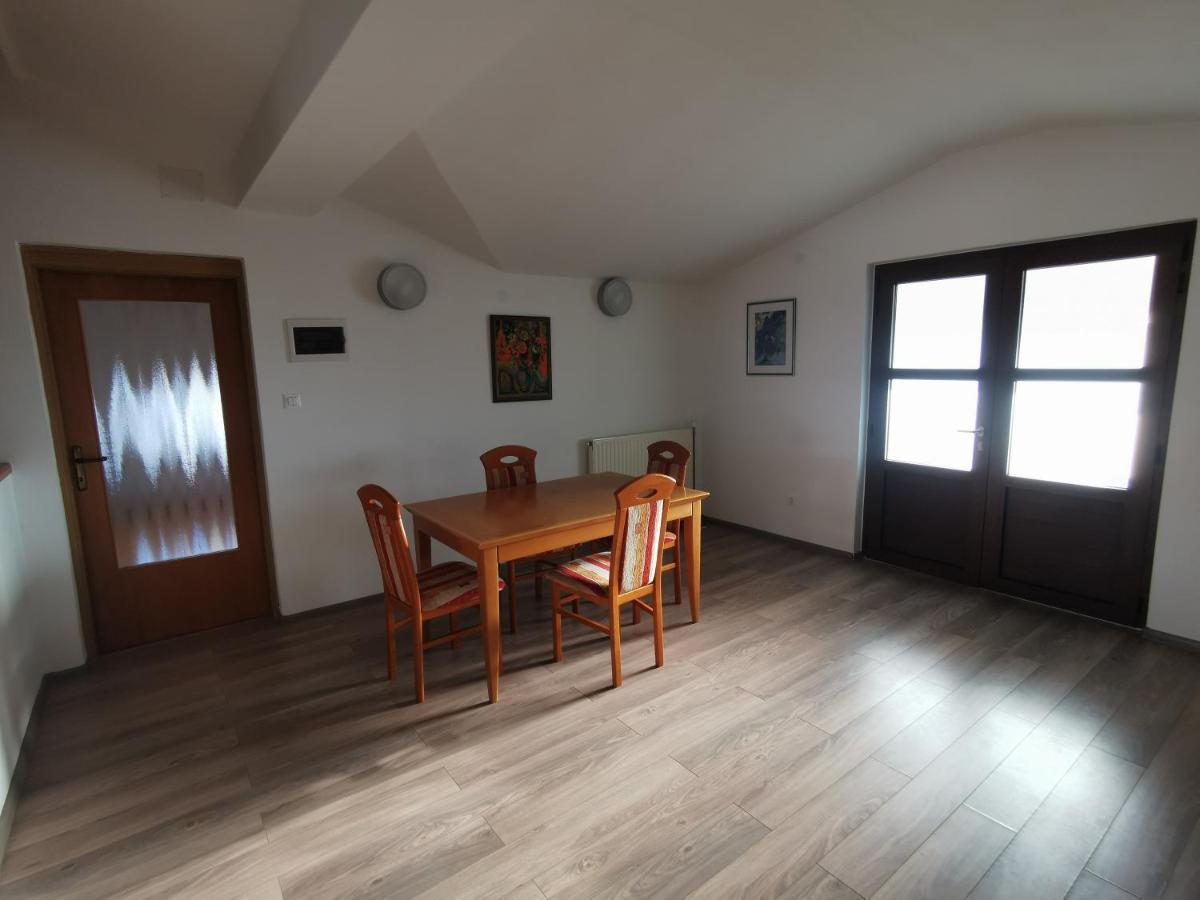 Apartments Divina Rovinj Bagian luar foto