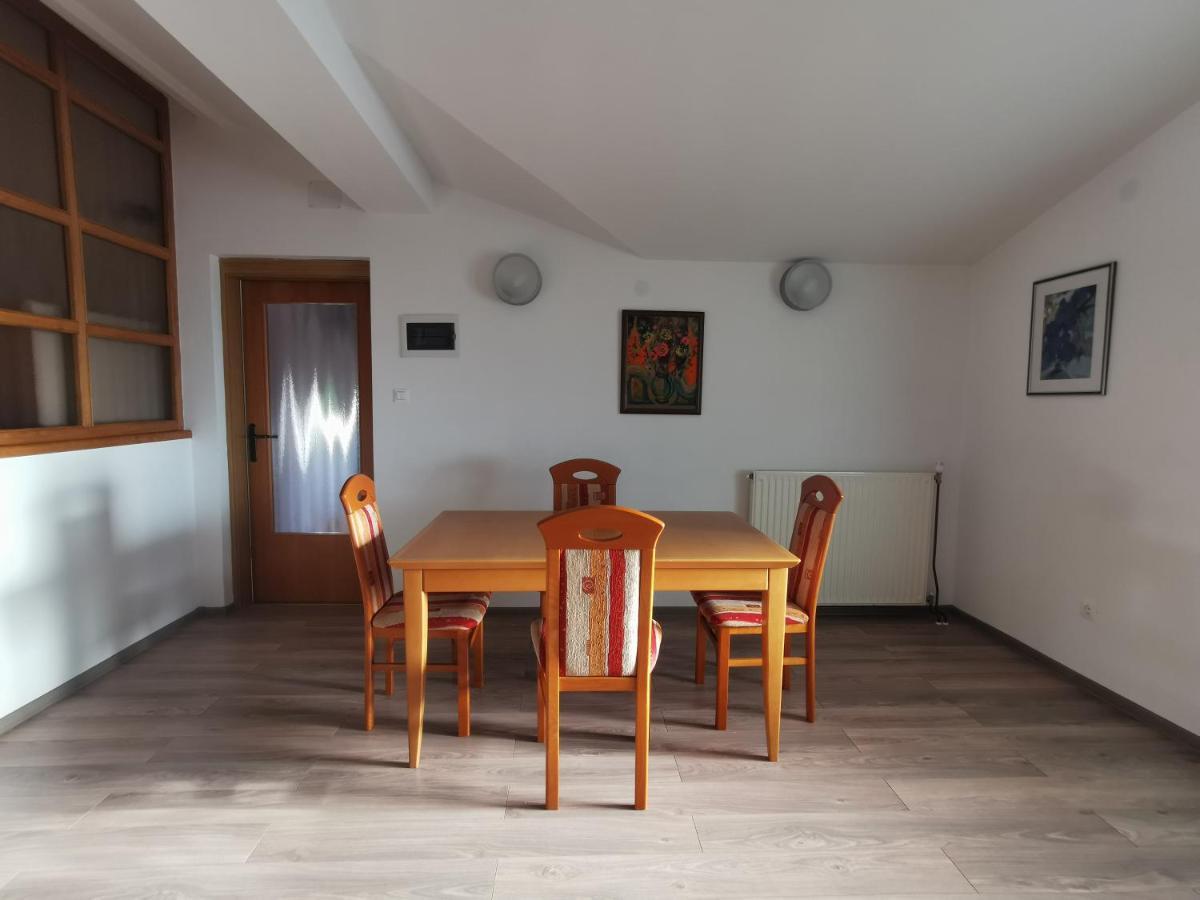 Apartments Divina Rovinj Bagian luar foto